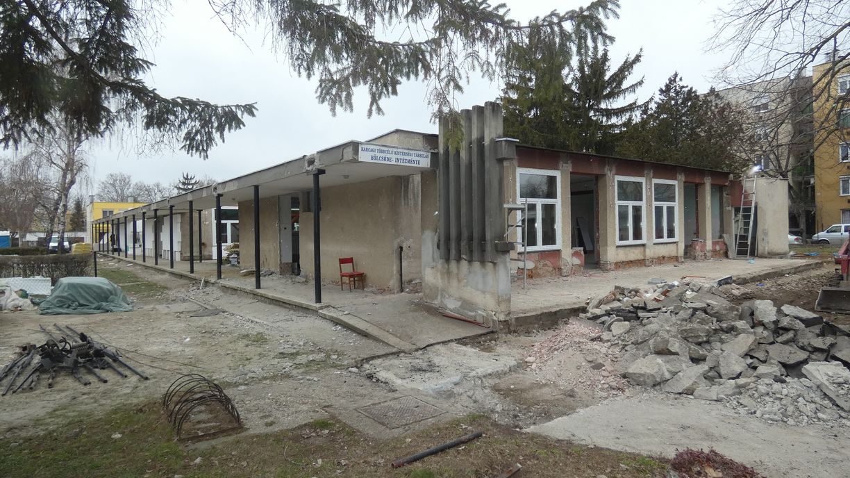Varr Utcai Blcsde feljtsa