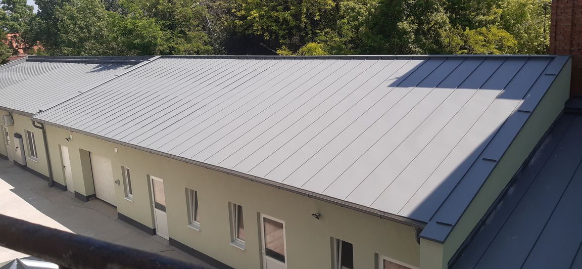 Idsek Otthona konyhjnak feljtsa