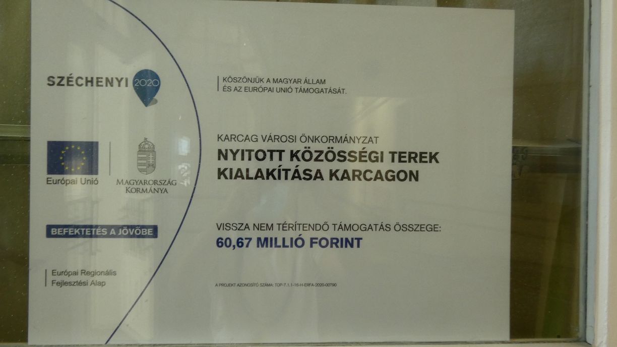 nyitott Kzssgi Terek - Karcag
