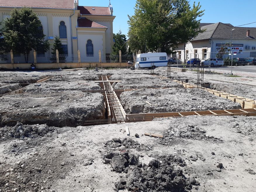 Karcagi Termkek Piaca