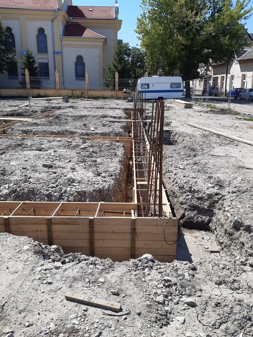 Karcagi Termkek Piaca