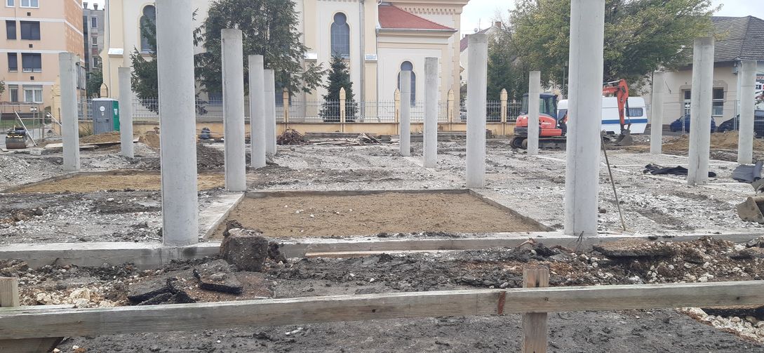 Karcagi Termkek Piaca
