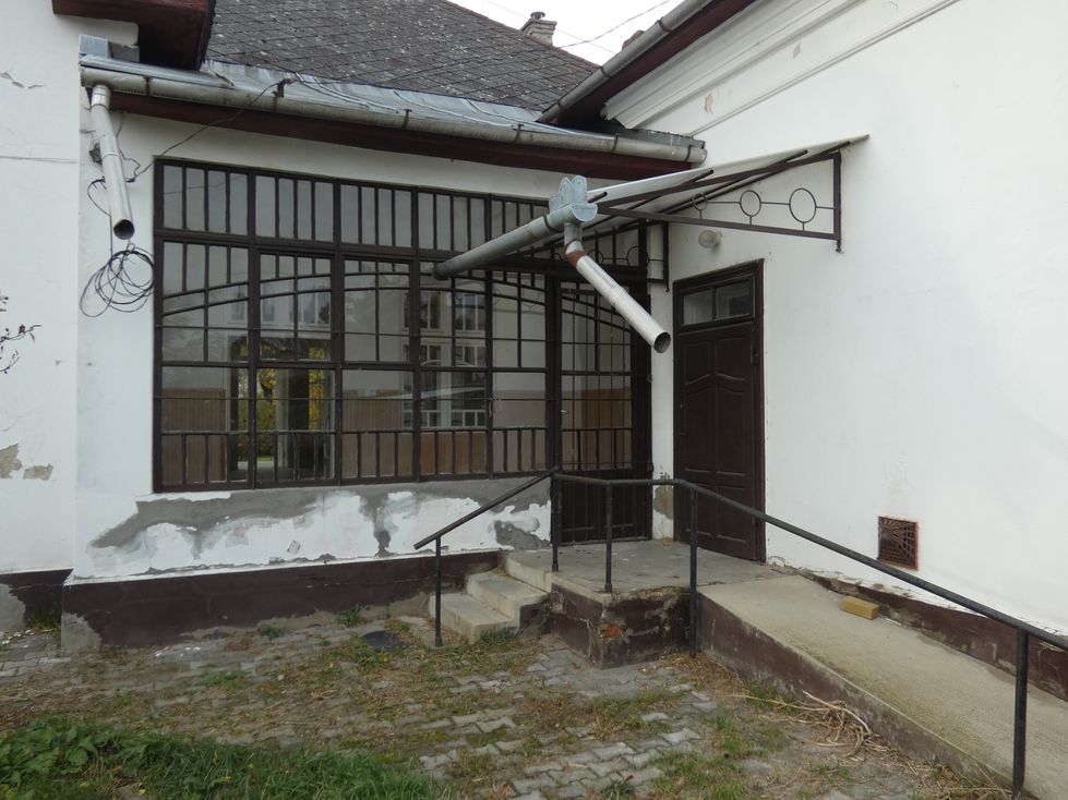 Kinizsi Utcai �voda fel�j�t�sa
