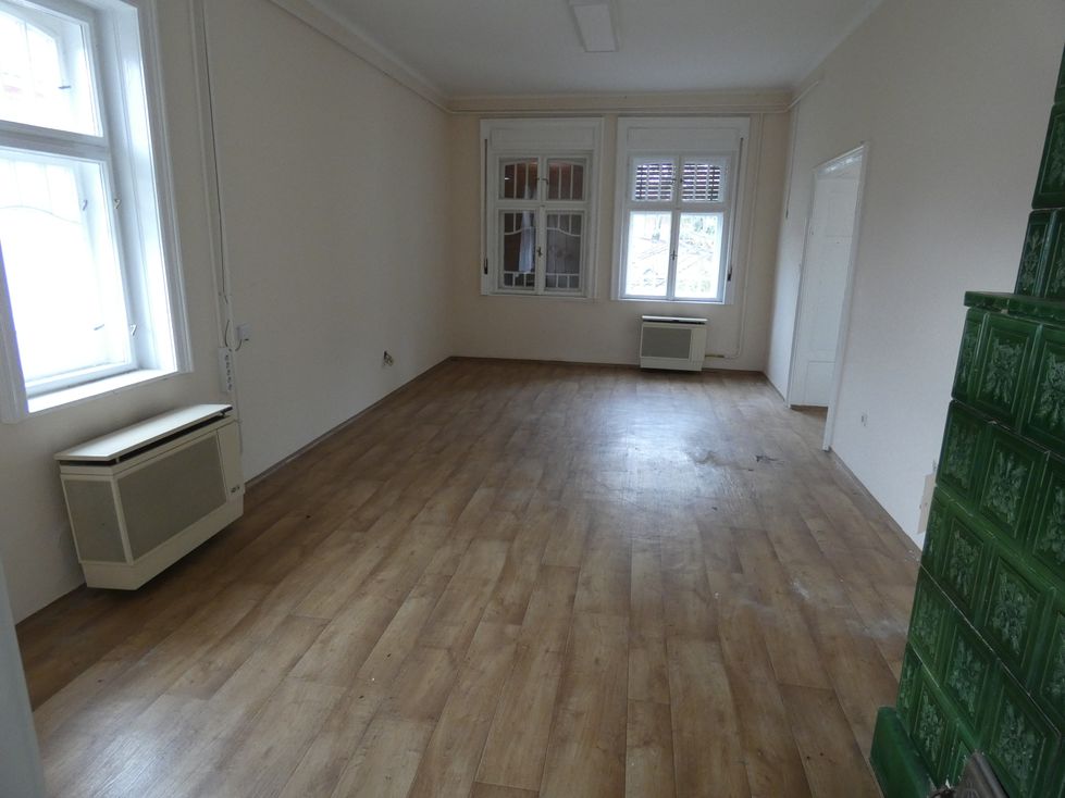 Kinizsi Utcai �voda fel�j�t�sa