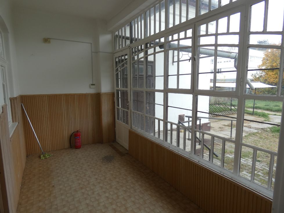 Kinizsi Utcai �voda fel�j�t�sa