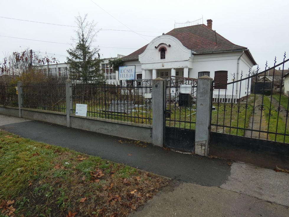 Kinizsi Utcai �voda fel�j�t�sa