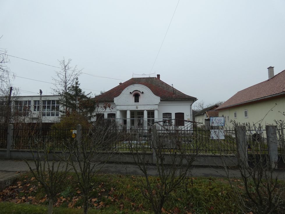 Kinizsi Utcai �voda fel�j�t�sa