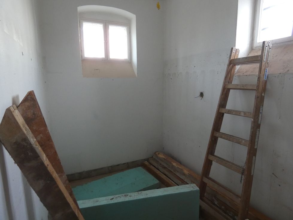 Kinizsi Utcai �voda fel�j�t�sa