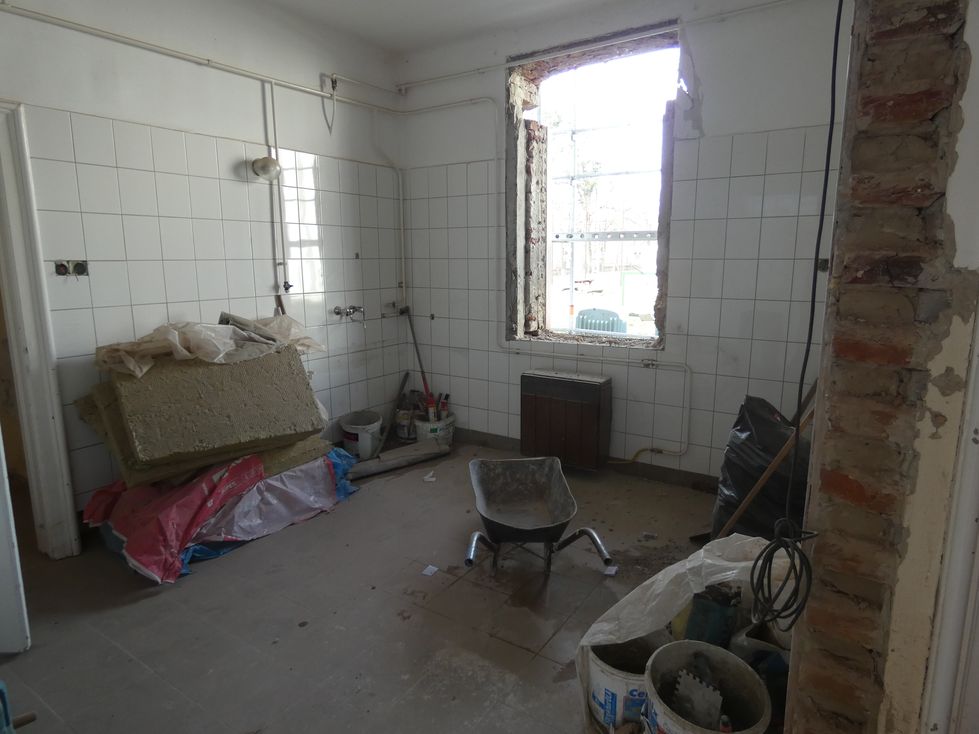 Kinizsi Utcai �voda fel�j�t�sa