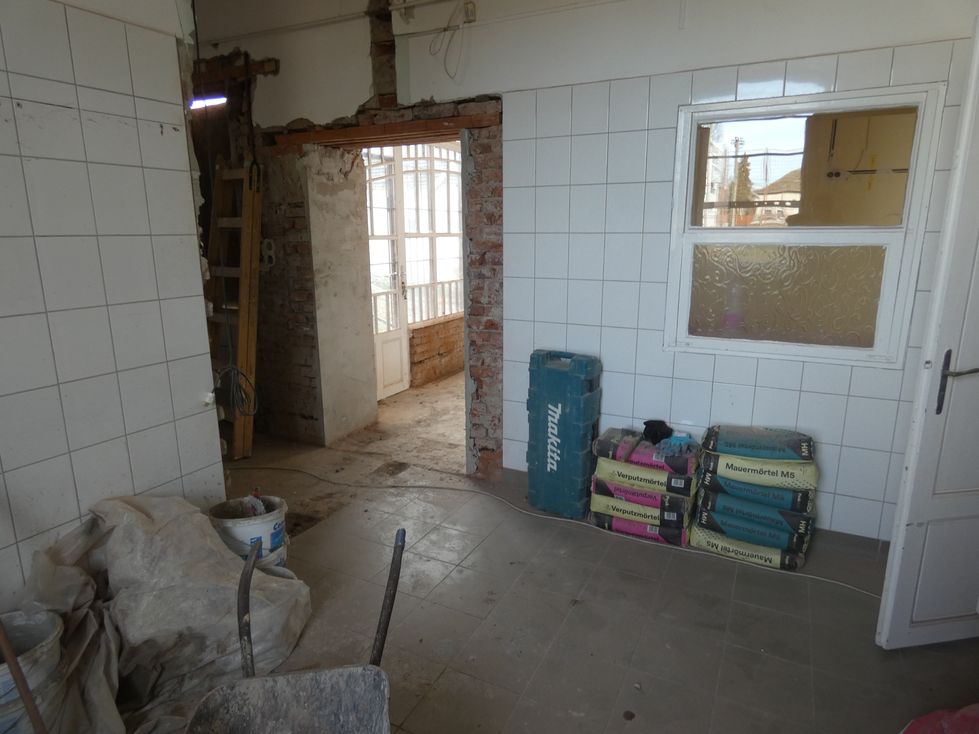 Kinizsi Utcai �voda fel�j�t�sa