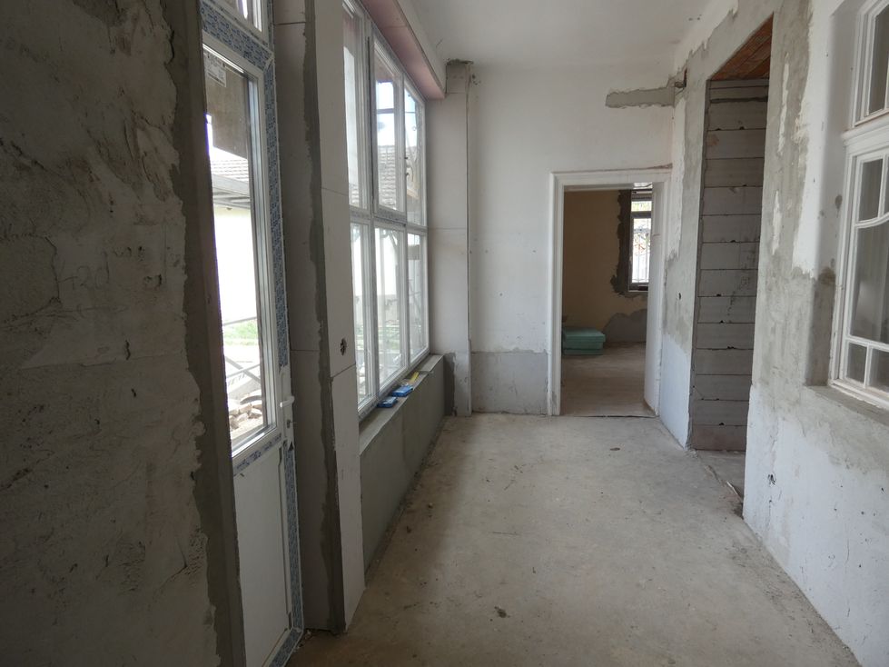 Kinizsi Utcai �voda fel�j�t�sa