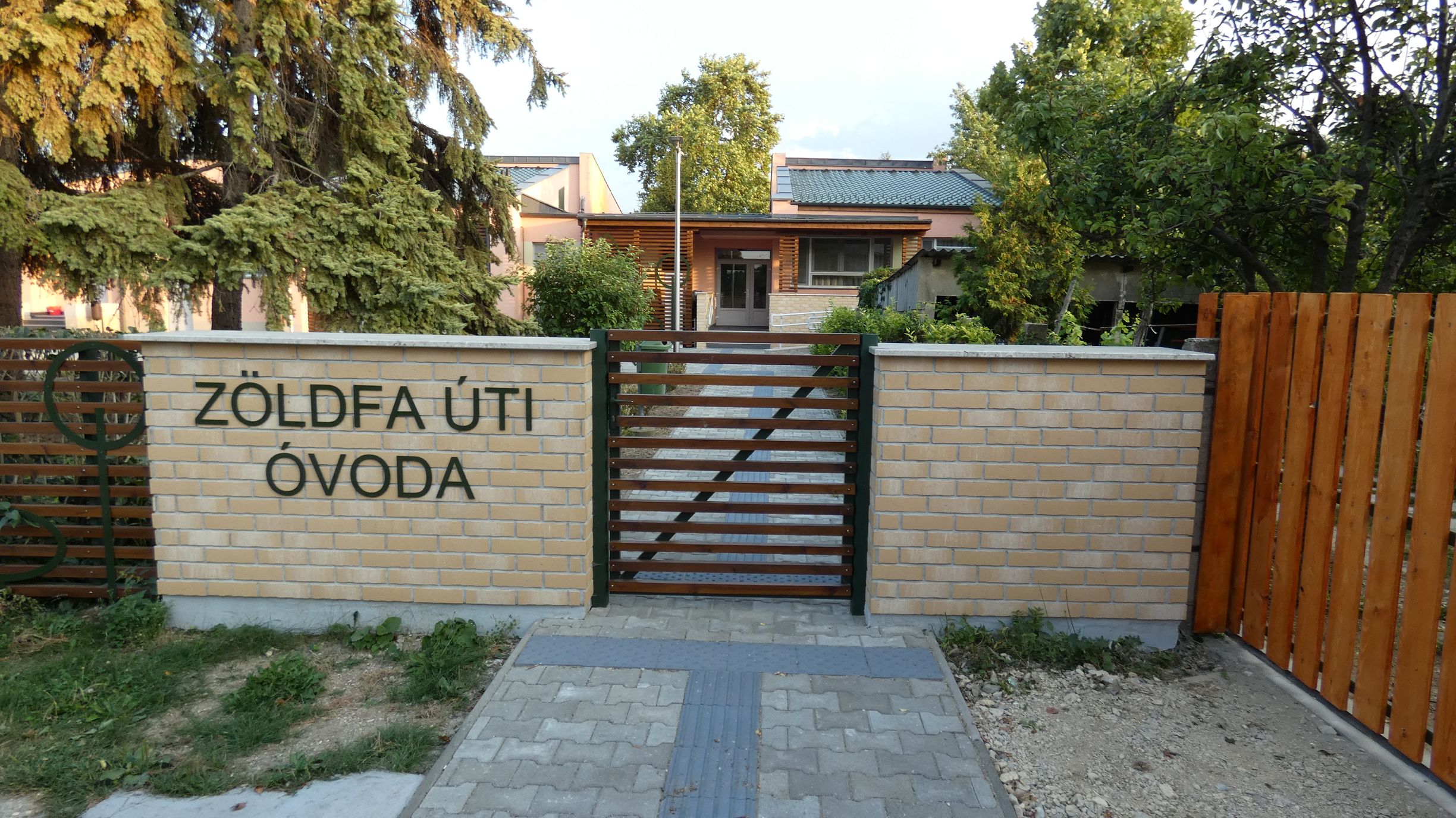 Zldfa ti voda feljts